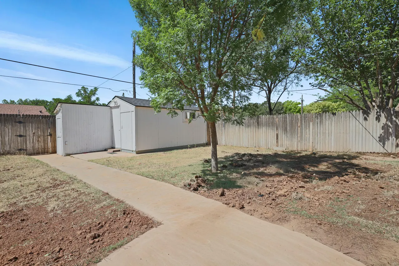 Photo 33 — 5519 26th Street, Lubbock, TX 79407