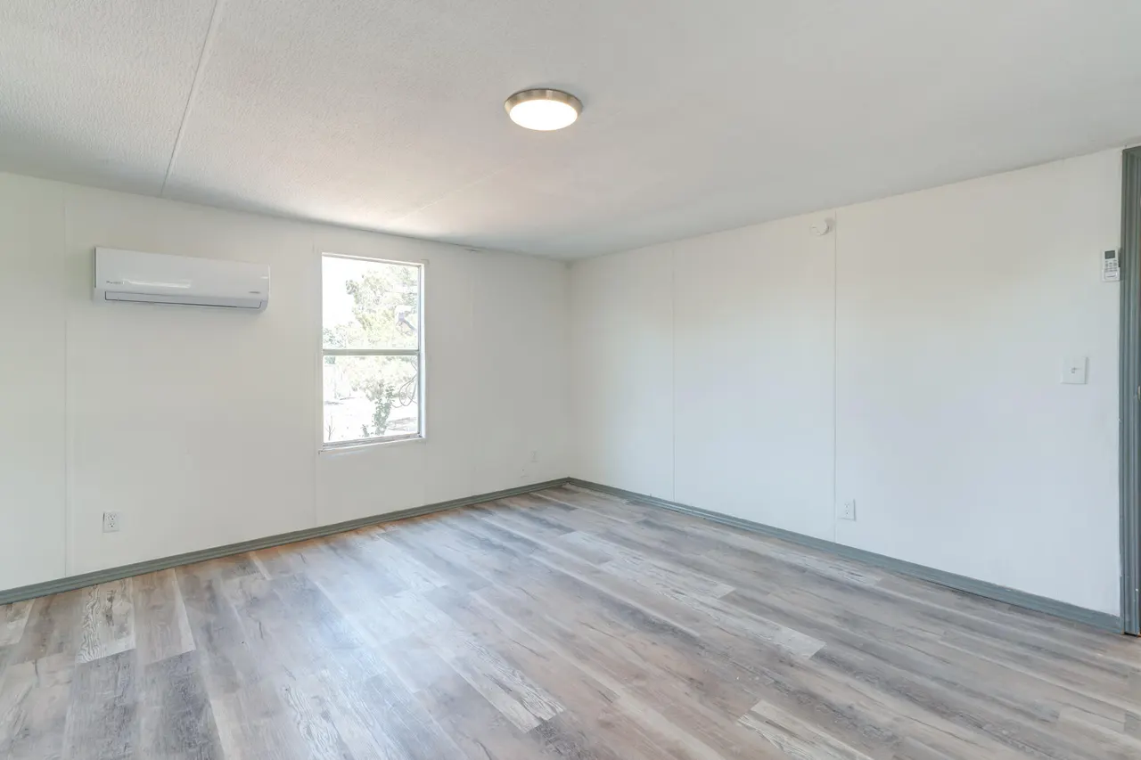Photo 17 — 9417 N Dixon Avenue, Lubbock, TX 79415