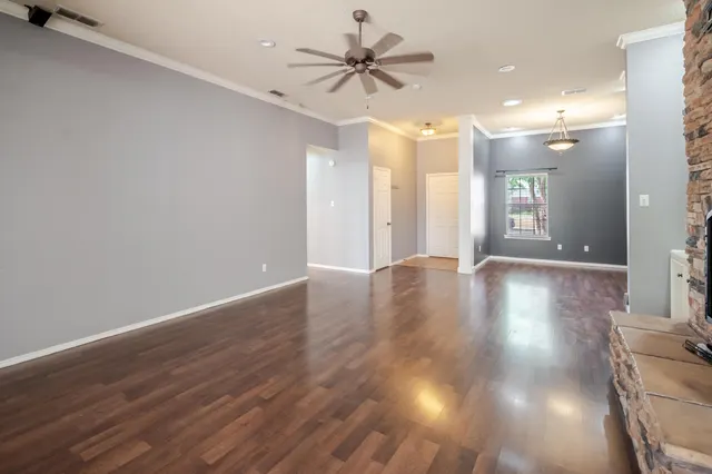 Photo 7 — 6717 7th Street, Lubbock, TX 79416
