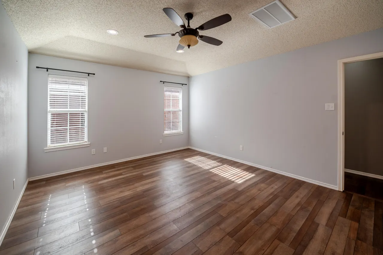 Photo 23 — 6717 7th Street, Lubbock, TX 79416
