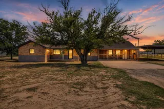 Sold home at 104 6th Street