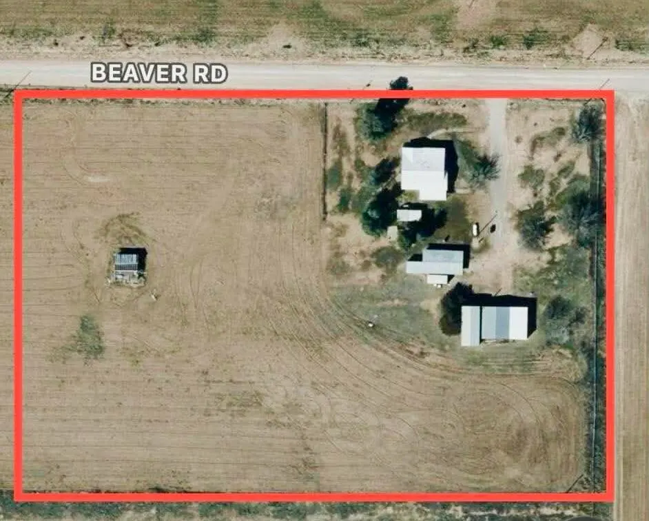 Photo 2 — 6212 Beaver Road, Smyer, TX 79367