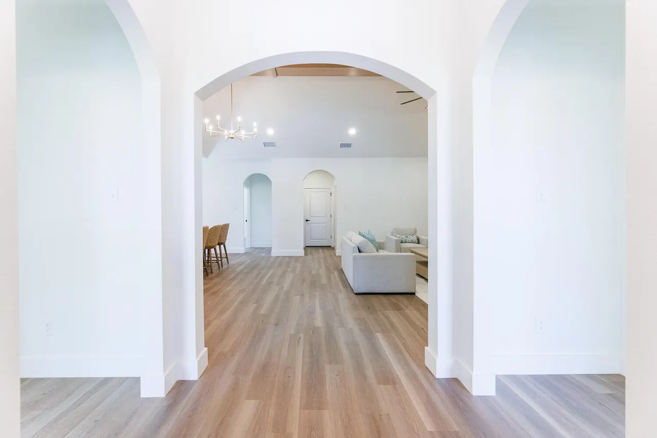 Photo 5 — 4345 N Boston Avenue, Lubbock, TX 79415