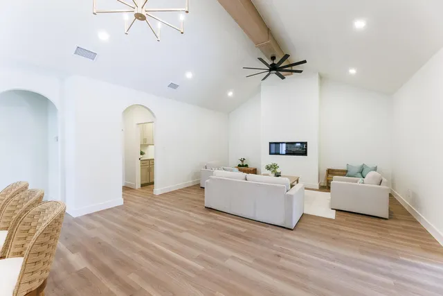 Photo 6 — 4345 N Boston Avenue, Lubbock, TX 79415
