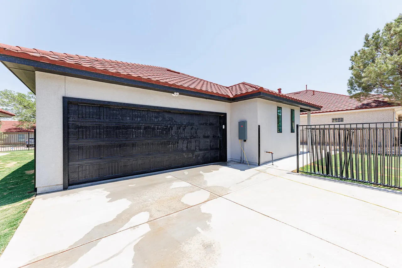 Photo 52 — 4345 N Boston Avenue, Lubbock, TX 79415