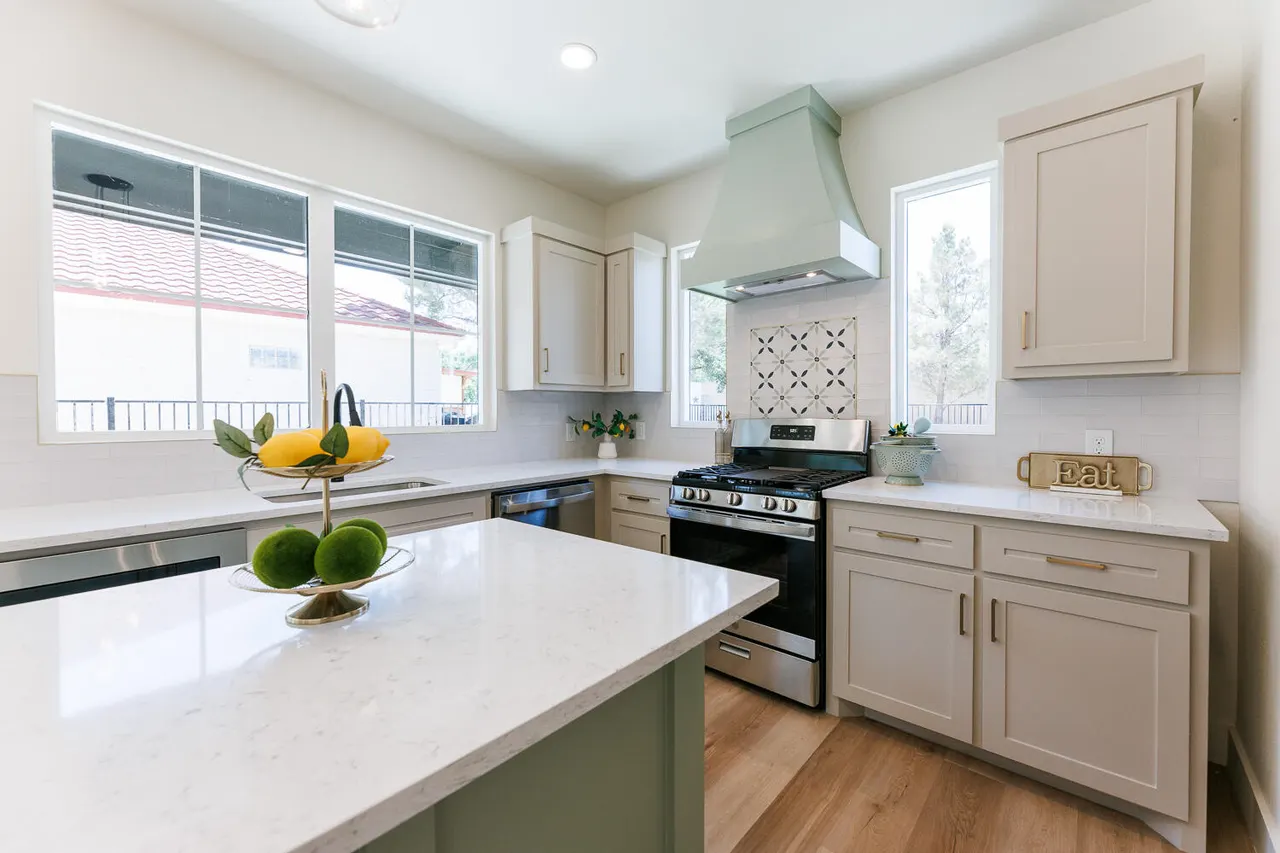Photo 16 — 4343 N Boston Avenue, Lubbock, TX 79415