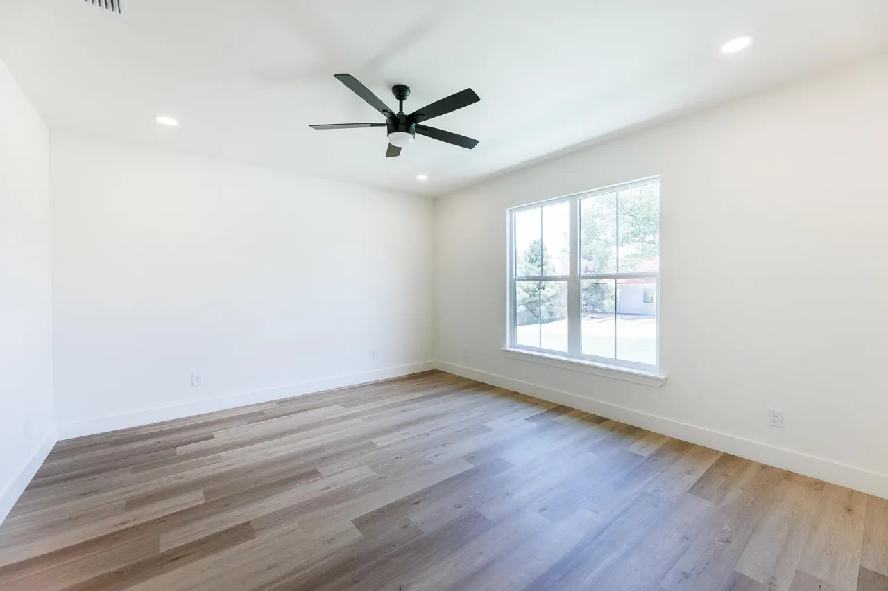 Photo 23 — 4343 N Boston Avenue, Lubbock, TX 79415