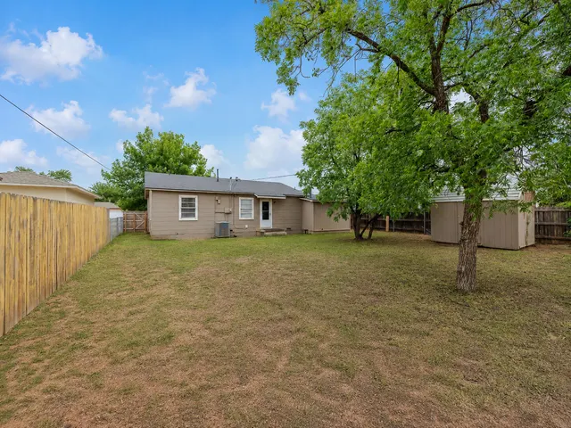 Photo 6 — 2618 44th Street, Lubbock, TX 79413