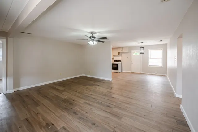 Photo 4 — 2618 44th Street, Lubbock, TX 79413