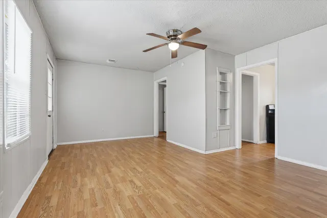 Photo 5 — 3609 32nd Street, Lubbock, TX 79410