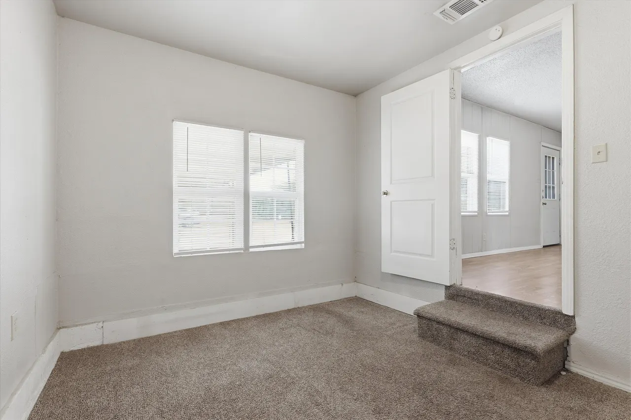 Photo 15 — 3609 32nd Street, Lubbock, TX 79410