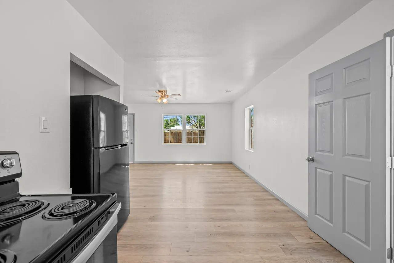 Photo 10 — 2517 41st Street, Lubbock, TX 79413