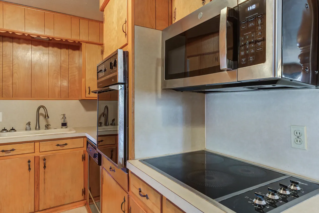 Photo 11 — 204 Igoe Avenue, Anton, TX 79313