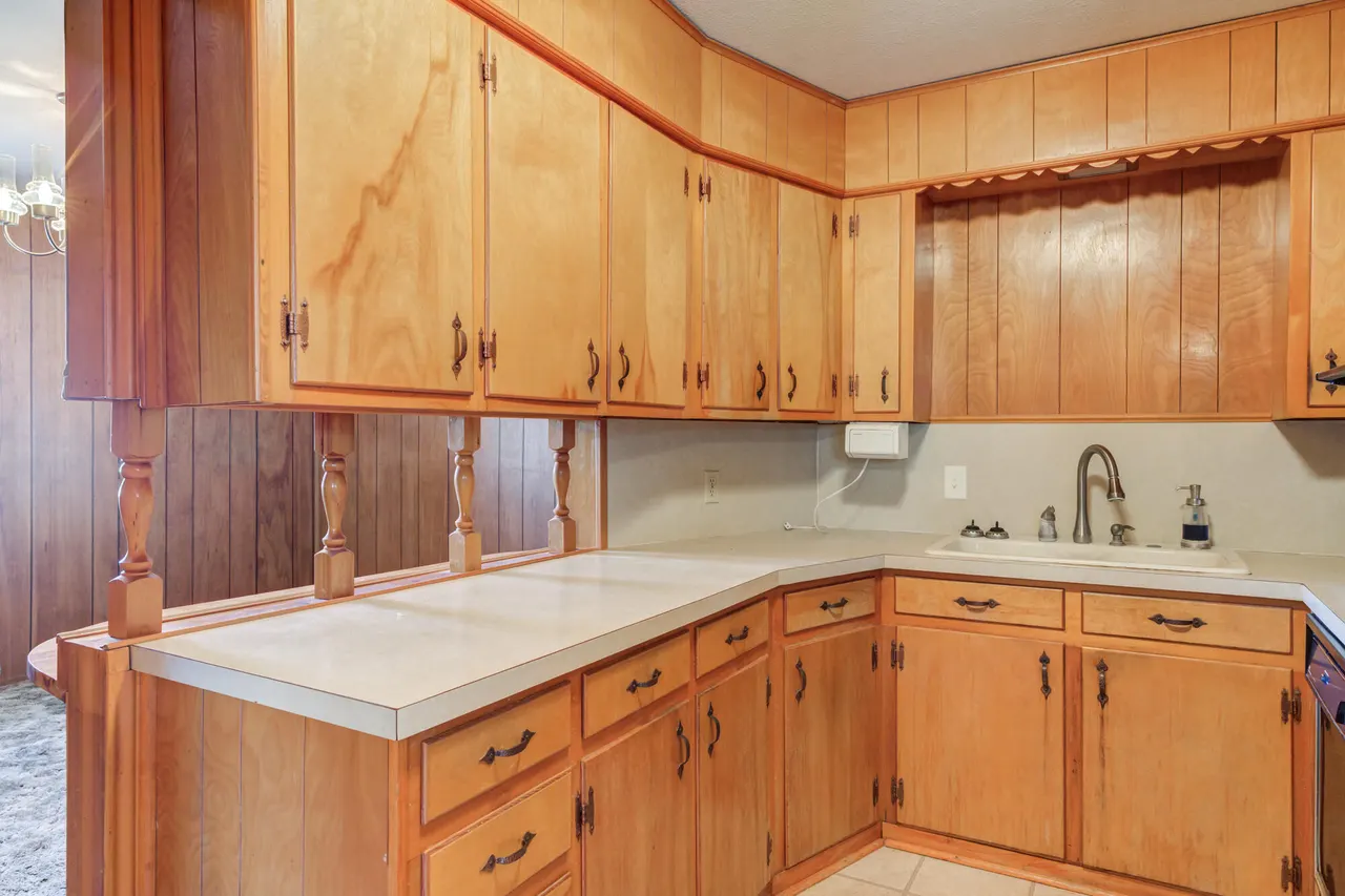 Photo 9 — 204 Igoe Avenue, Anton, TX 79313