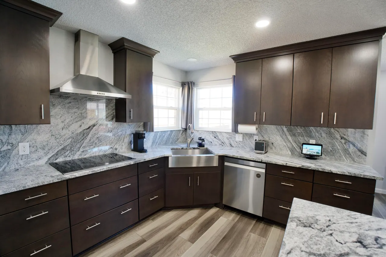 Photo 6 — 6718 9th Street, Lubbock, TX 79416