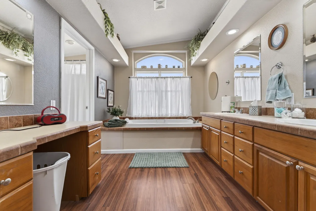Photo 13 — 9715 County Road 5200 # A-C, Shallowater, TX 79363