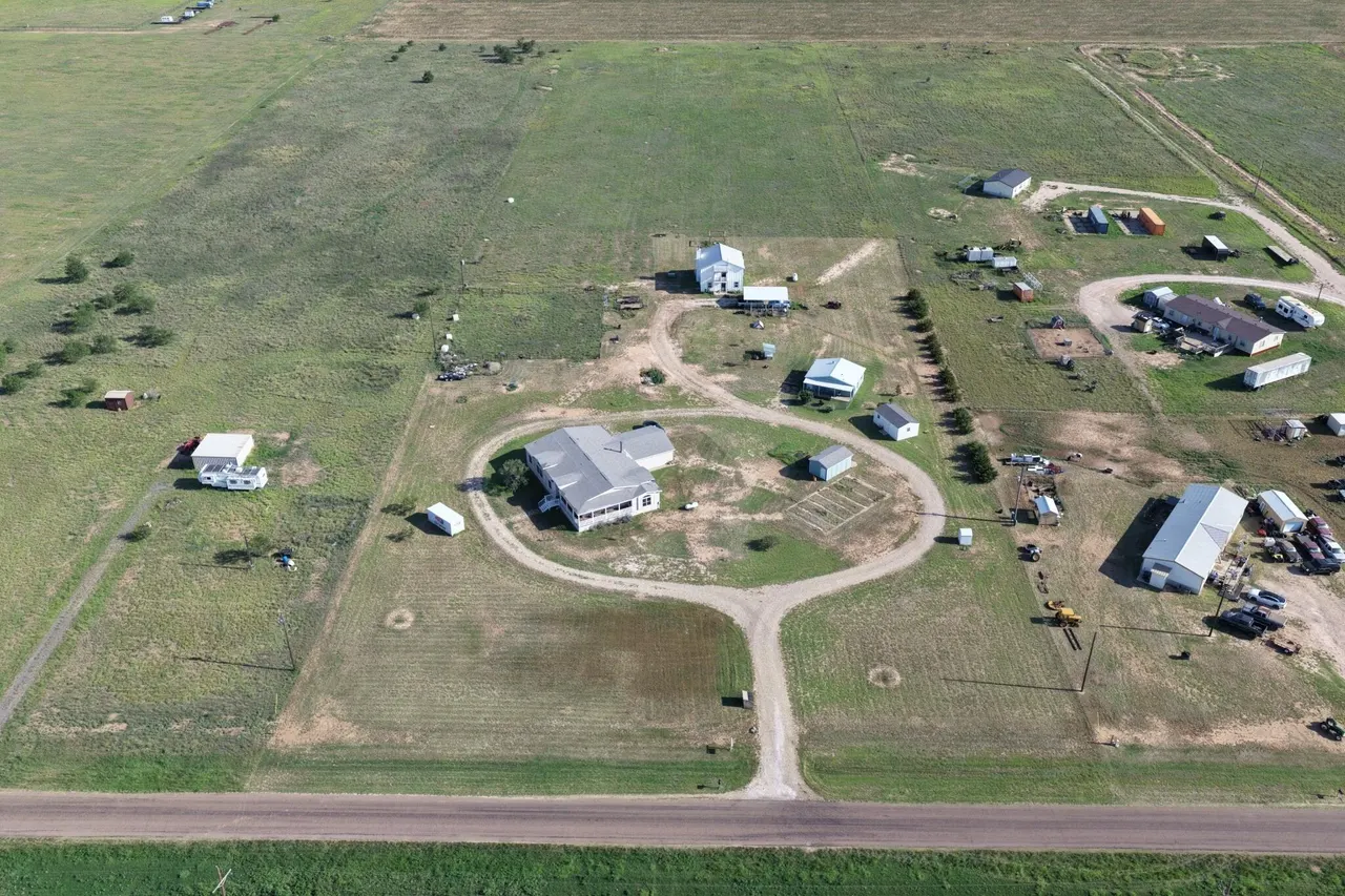 Photo 26 — 9715 County Road 5200 # A-C, Shallowater, TX 79363