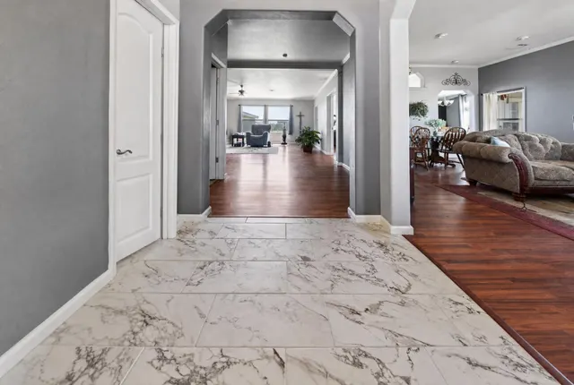 Photo 3 — 9715 County Road 5200 # A-C, Shallowater, TX 79363