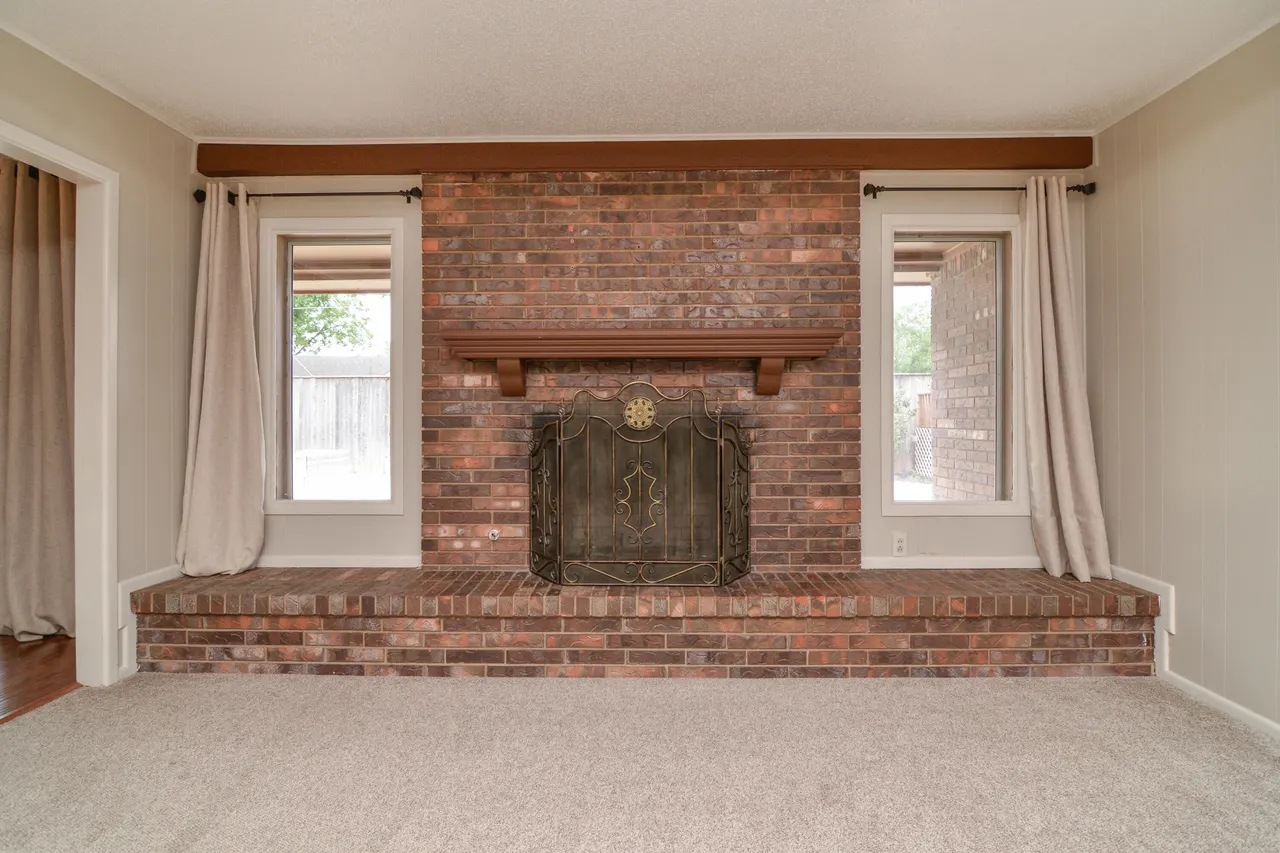Photo 4 — 4107 63rd Drive, Lubbock, TX 79413
