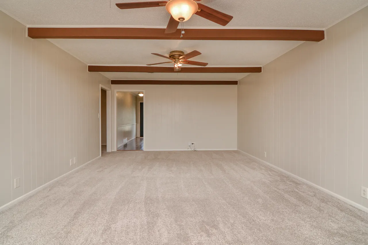 Photo 5 — 4107 63rd Drive, Lubbock, TX 79413
