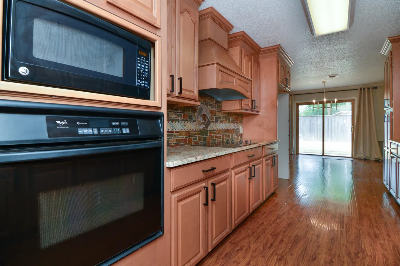 Photo 10 — 4107 63rd Drive, Lubbock, TX 79413
