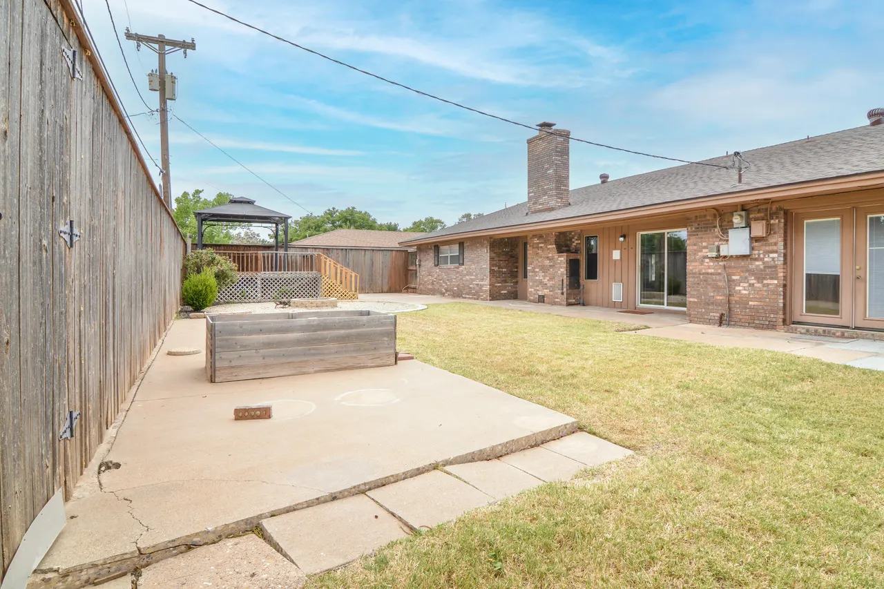 Photo 34 — 4107 63rd Drive, Lubbock, TX 79413