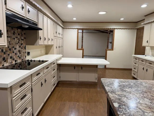 Photo 8 — 1603 S 8th Street, Lamesa, TX 79331