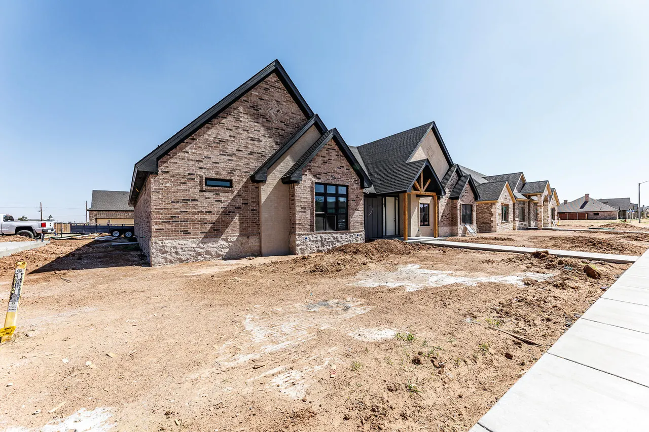 Photo 5 — 508 N 14th Street, Wolfforth, TX 79382