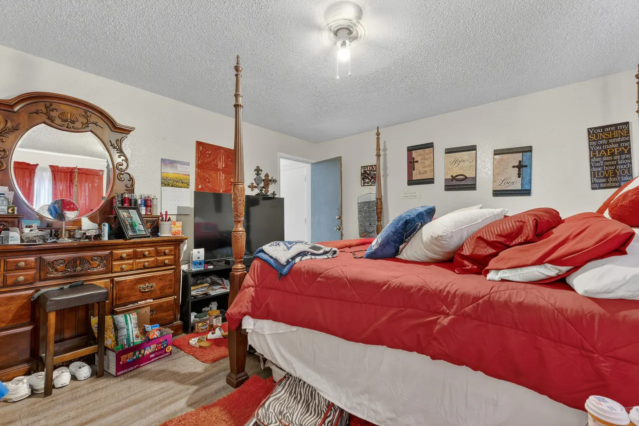 Photo 15 — 8402 Flint Avenue, Lubbock, TX 79423