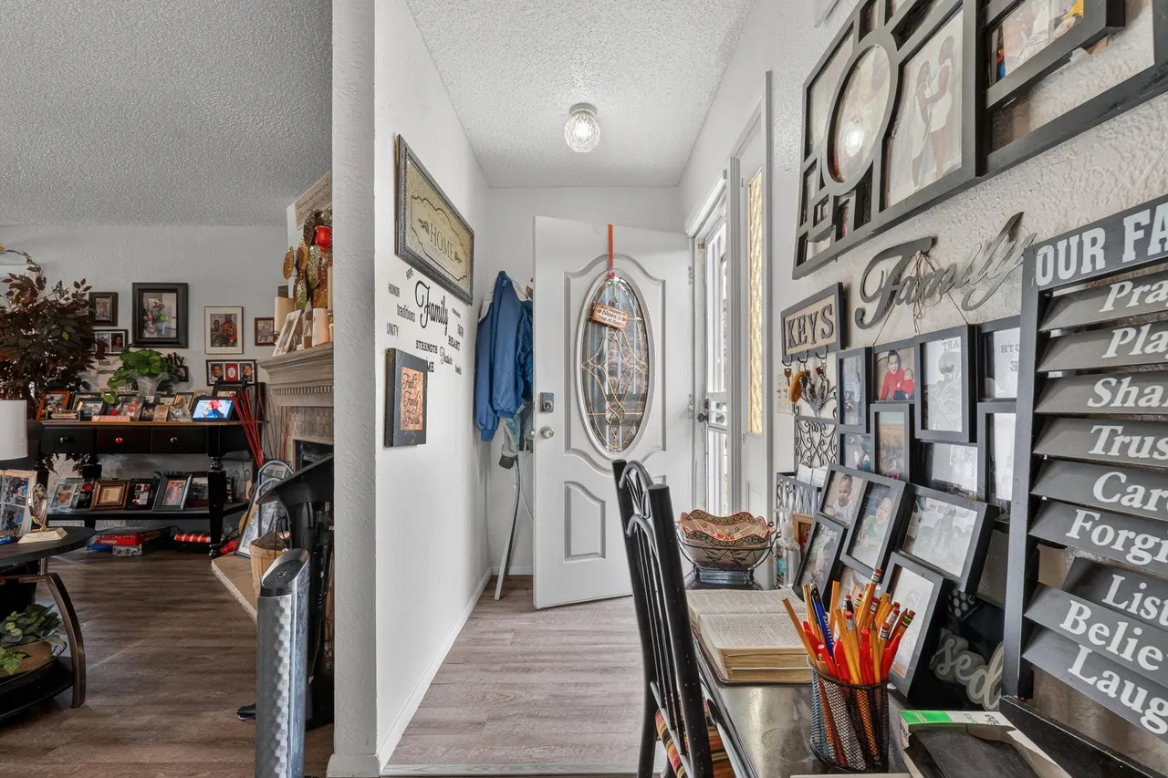 Photo 4 — 8402 Flint Avenue, Lubbock, TX 79423