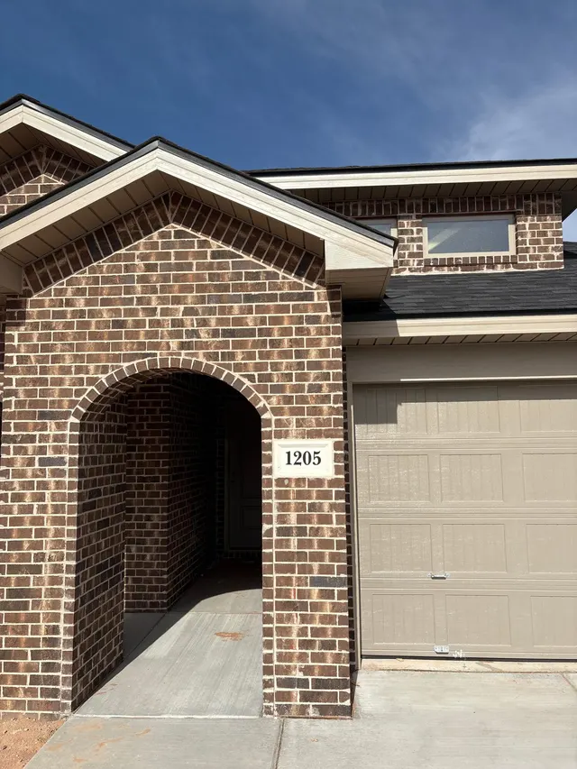 Front exterior — 1205 Cottonwood Avenue, Wolfforth, TX 79382