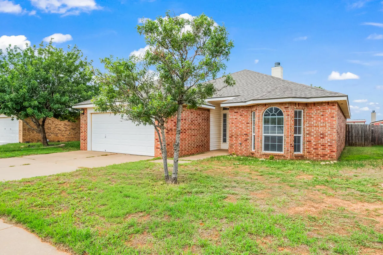 Photo 2 — 6522 88th Street, Lubbock, TX 79424