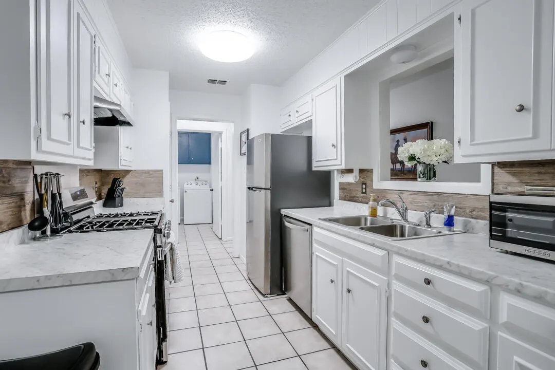 Photo 7 — 2307 80th Street, Lubbock, TX 79423