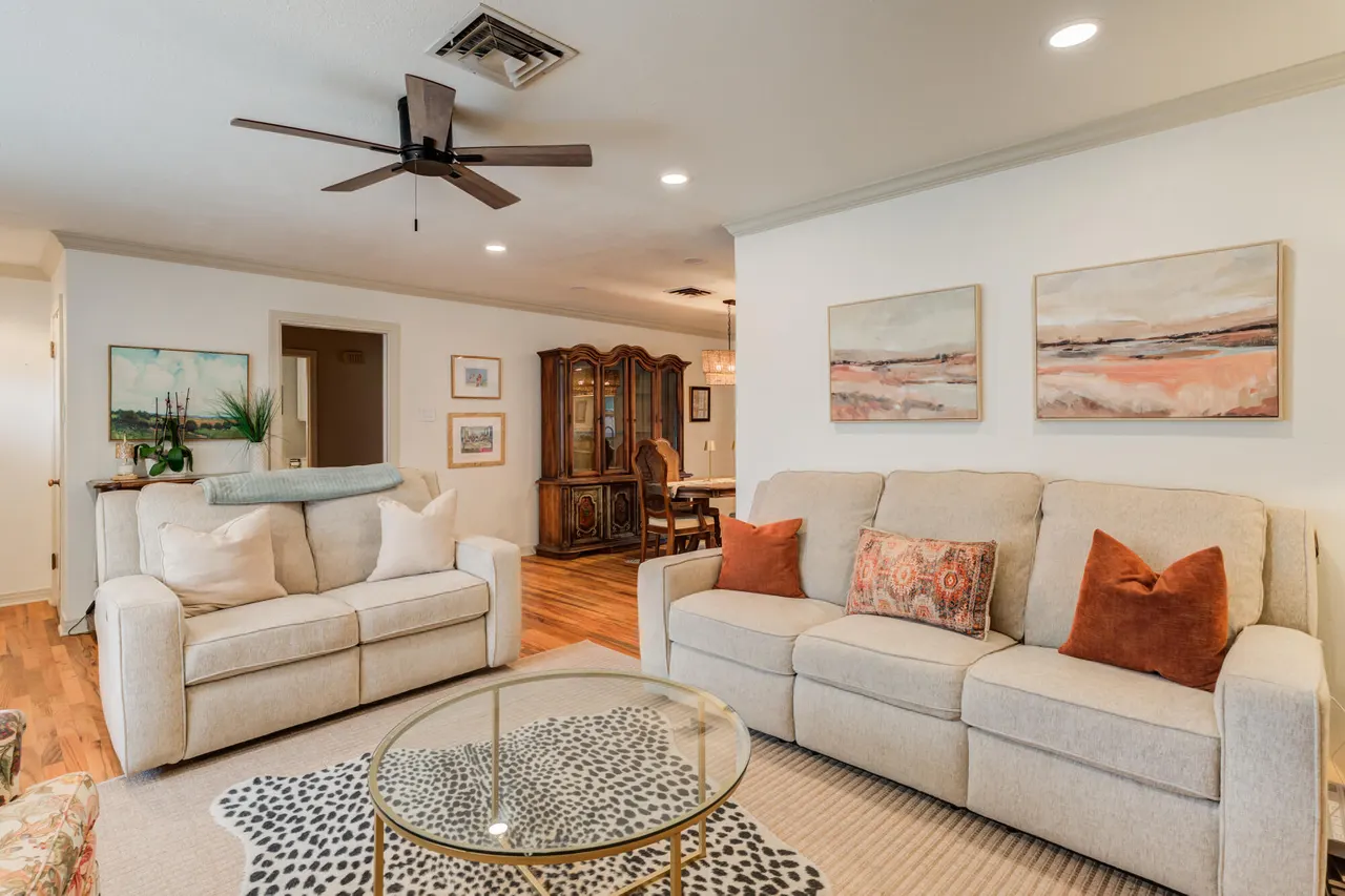 Photo 6 — 2505 31st Street, Lubbock, TX 79410