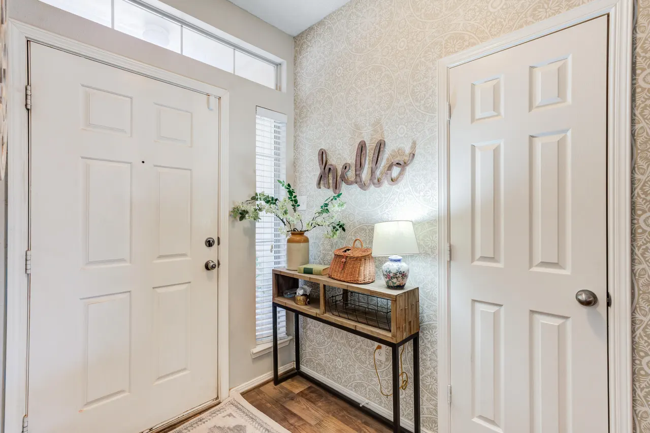 Photo 4 — 6211 18th Street, Lubbock, TX 79416