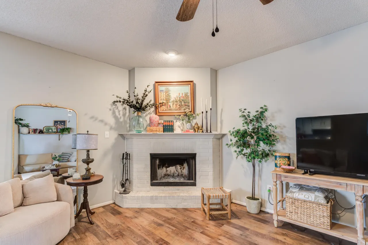 Photo 12 — 6211 18th Street, Lubbock, TX 79416