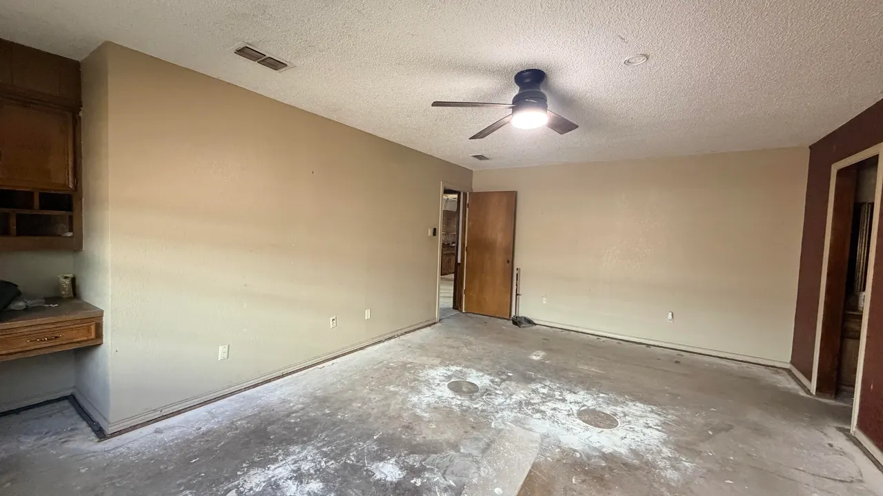 Photo 16 — 1706 E Carter Drive, Brownfield, TX 79316