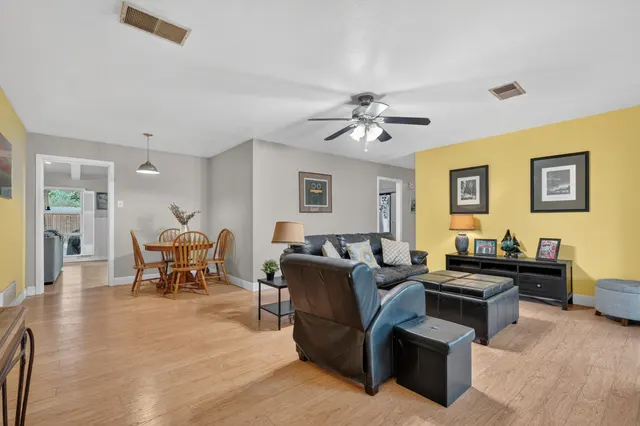 Photo 3 — 3214 40th Street, Lubbock, TX 79413