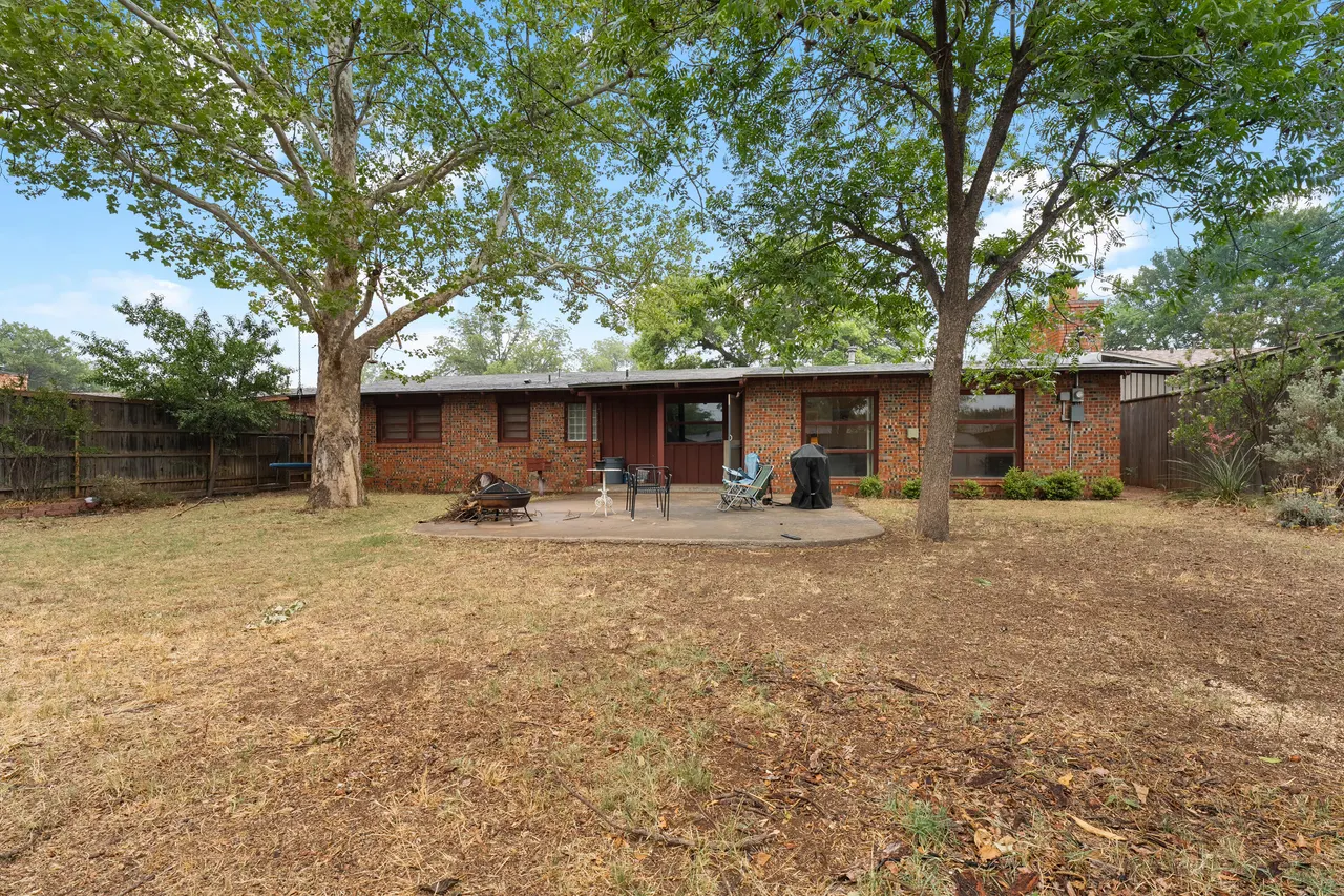 Photo 17 — 3214 40th Street, Lubbock, TX 79413