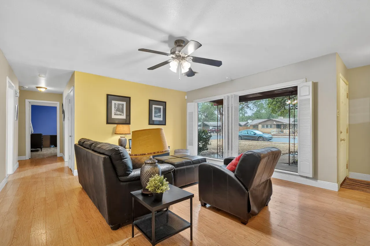 Photo 4 — 3214 40th Street, Lubbock, TX 79413