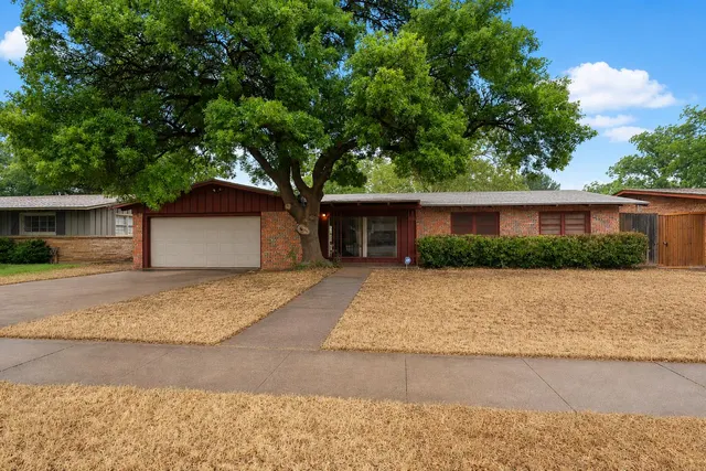 Front exterior — 3214 40th Street, Lubbock, TX 79413