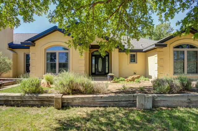Photo 3 — 9009 County Rd 7500, Wolfforth, TX 79382