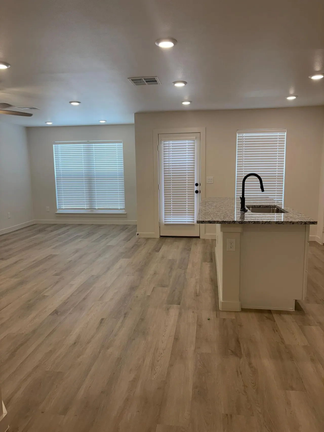 Photo 2 — 5631 Colgate Street, Lubbock, TX 79416