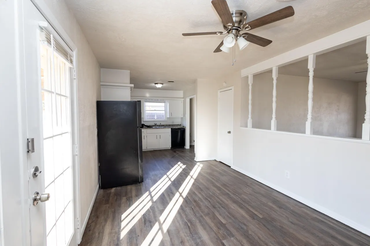Photo 7 — 606 Bangor Avenue, Lubbock, TX 79416