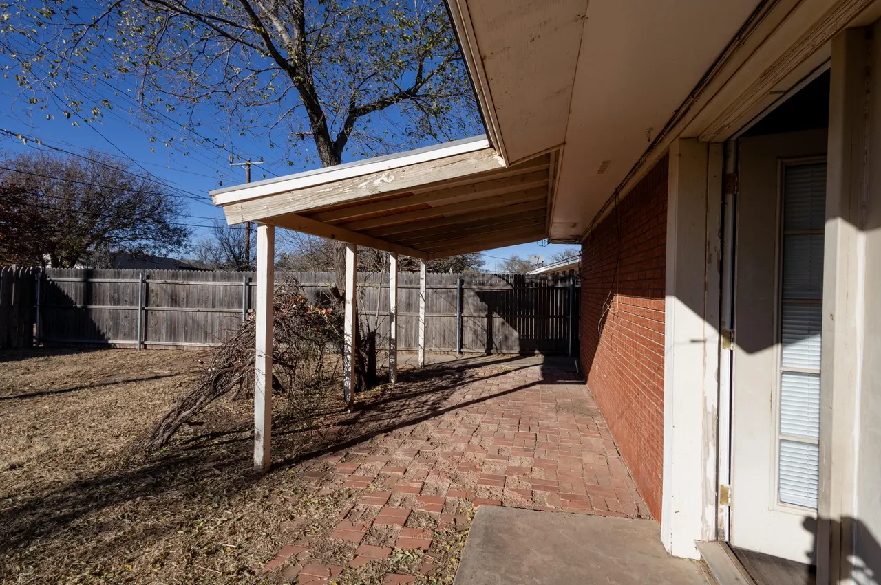 Photo 19 — 606 Bangor Avenue, Lubbock, TX 79416
