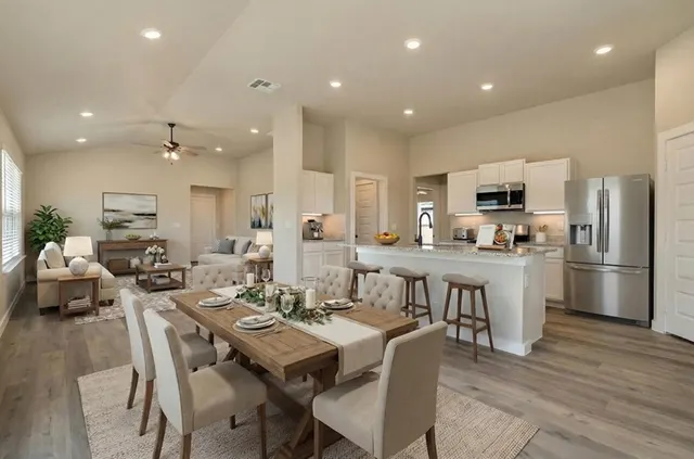 Photo 3 — 5556 Auburn Street, Lubbock, TX 79416