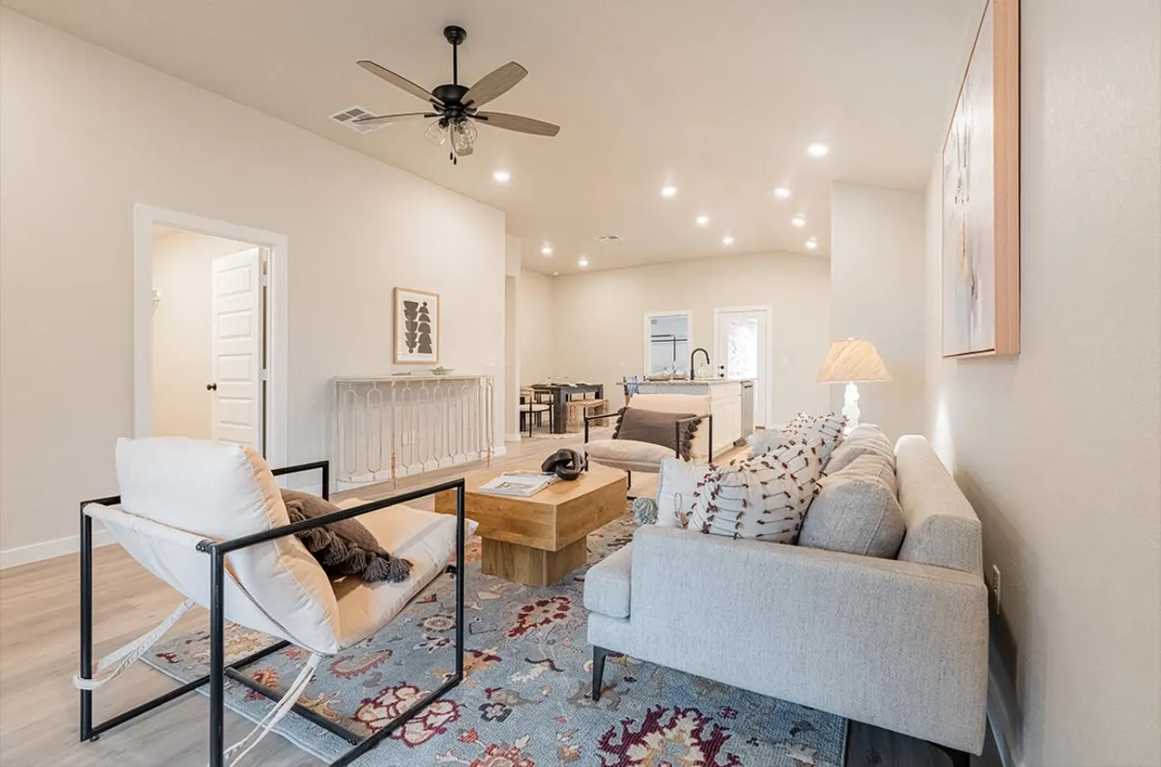 Photo 2 — 5554 Auburn Street, Lubbock, TX 79416