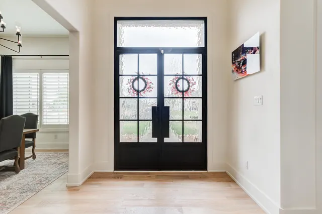 Photo 2 — 5917 108th Street, Lubbock, TX 79424