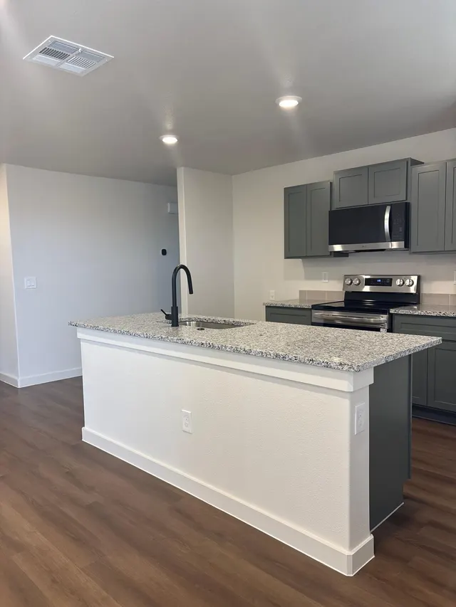 Photo 3 — 2304 Corpus Avenue, Wolfforth, TX 79382