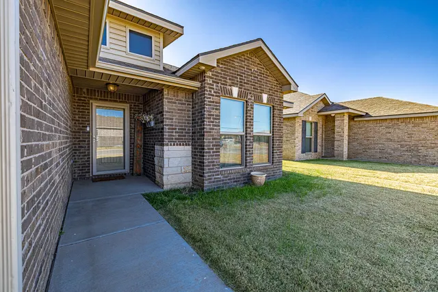 Photo 6 — 2117 139th Street, Lubbock, TX 79423